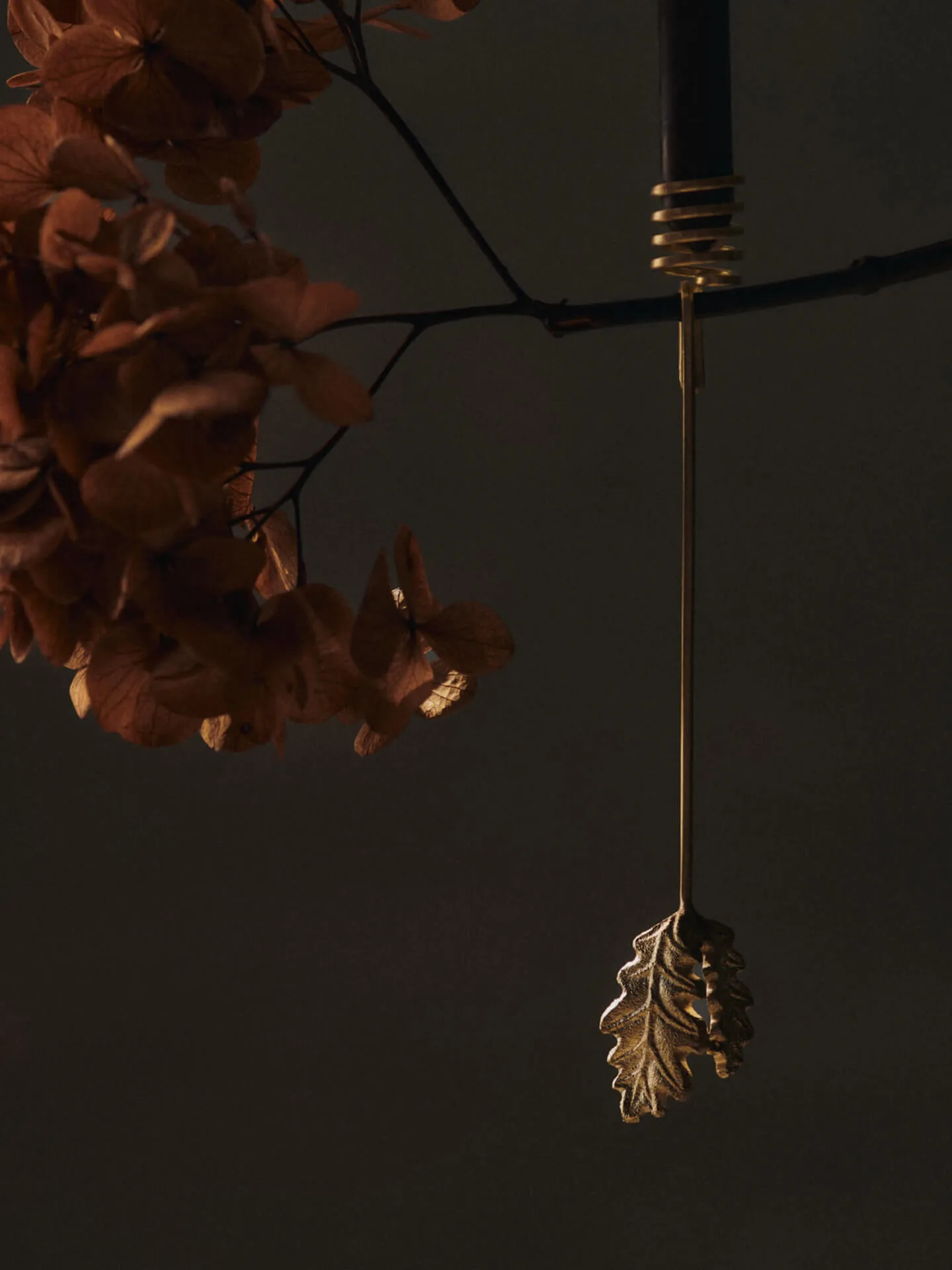 Oak leaf Christmas tree κηροπήγιο (σετ 4 τεμαχίων), Brass Ferm Living