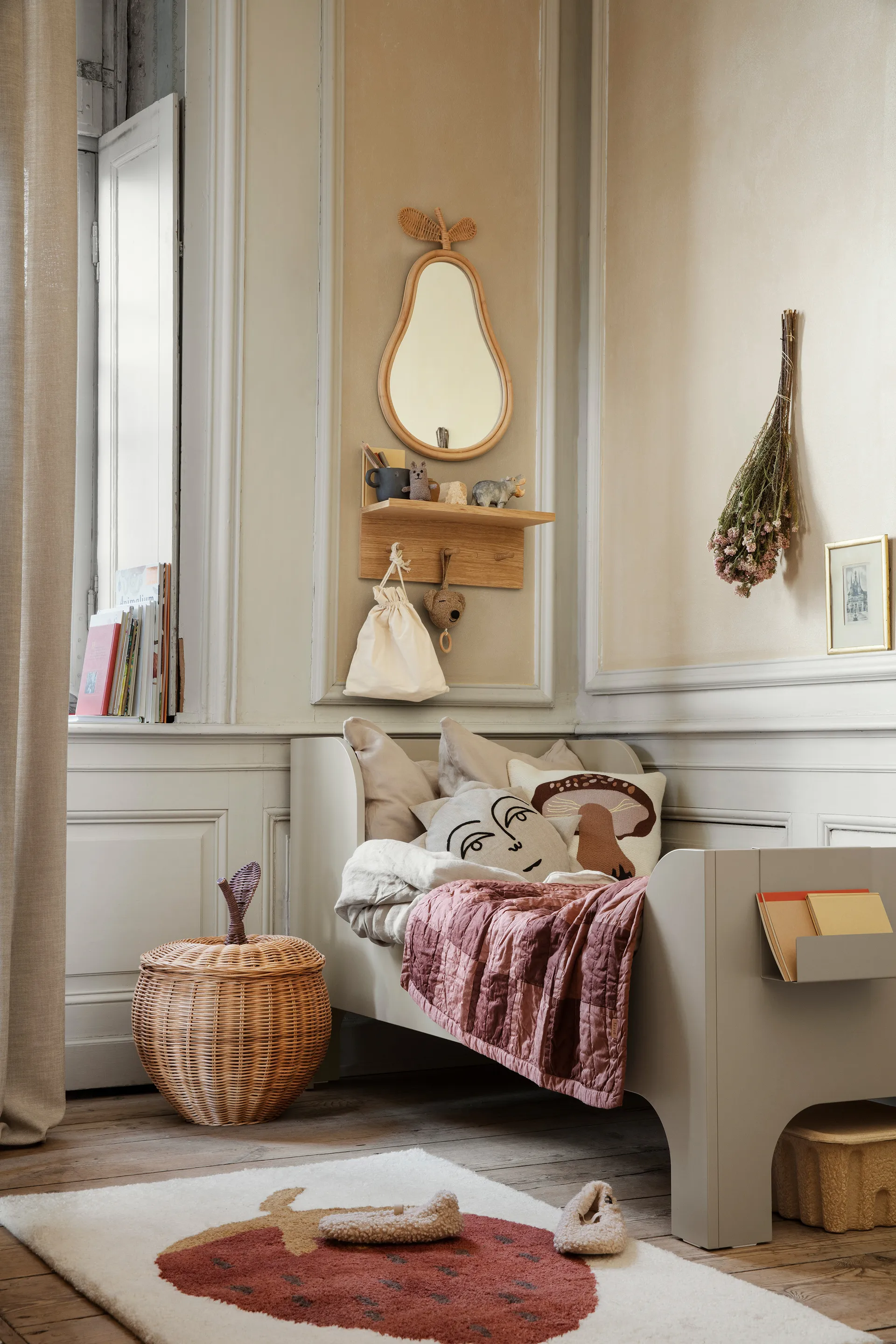 Place Rack άγκιστρα και ράφι δρυς, Μικρό Ferm Living