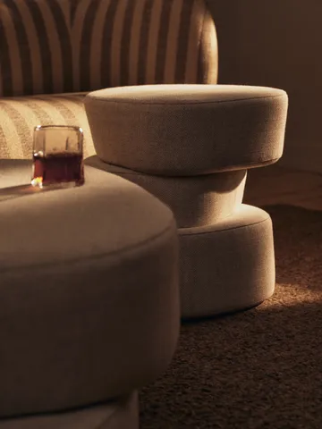 Plyo staple πουφ καθίσματος - Off-white - Ferm Living