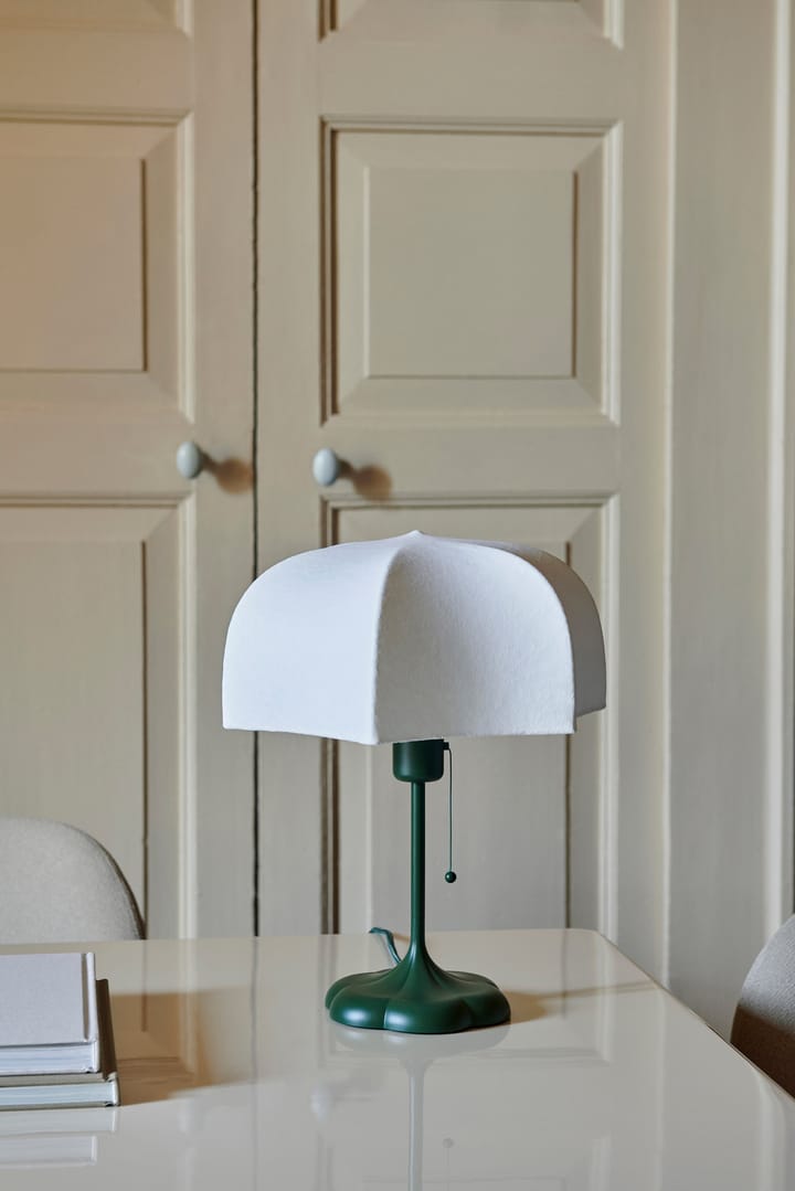 Poem επιτραπέζιο φωτιστικό Ø30x42 εκ, White-grass green Ferm Living
