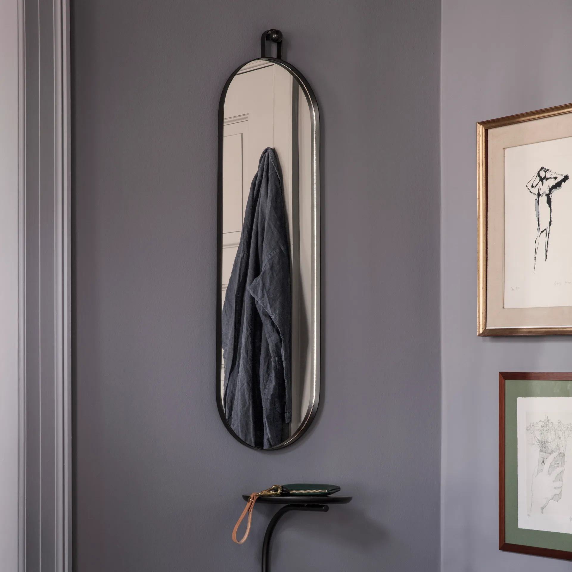 Poise οβάλι καθρέφτης, μαύρο Ferm Living