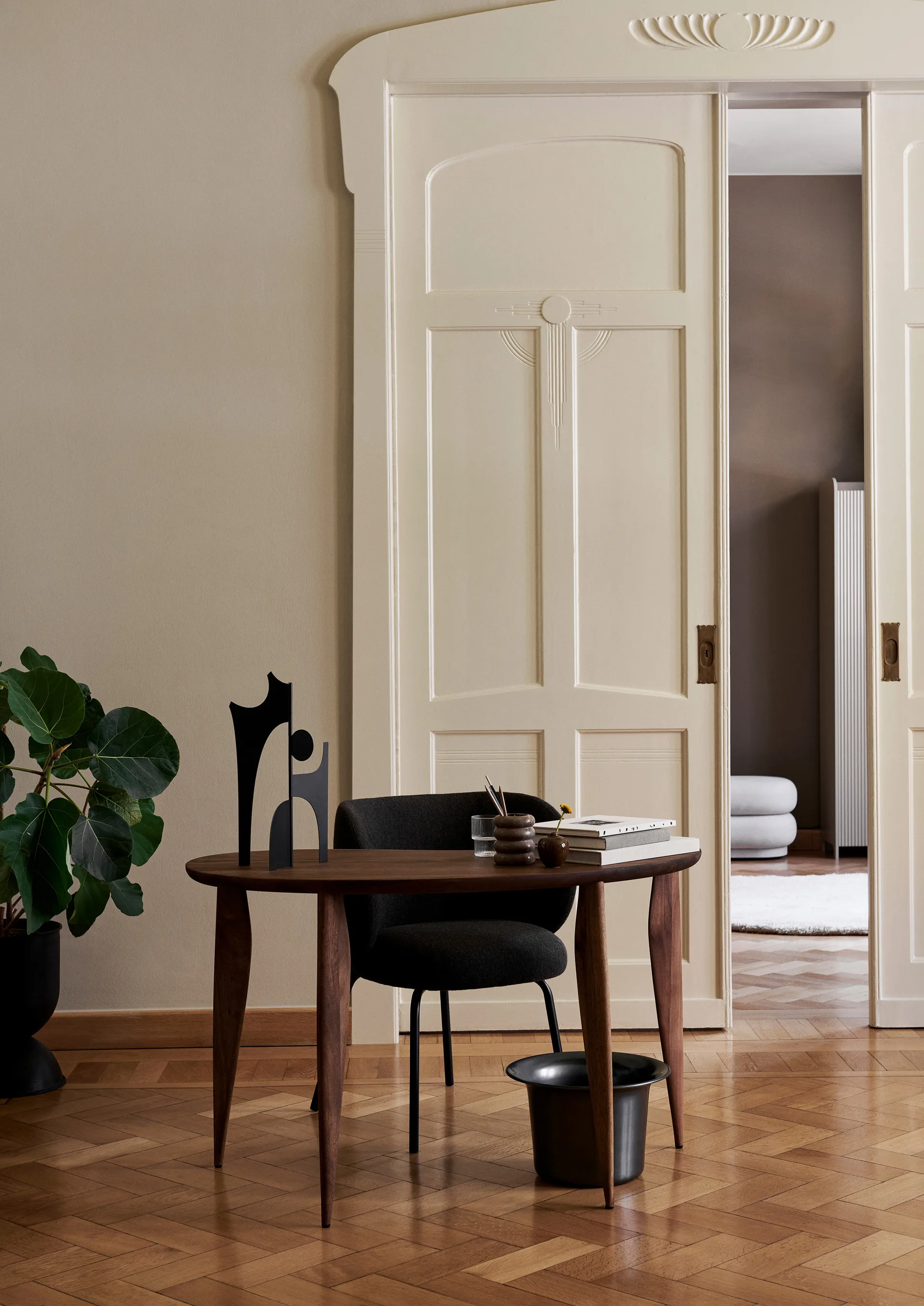 Rico hallingdal καρέκλα τραπεζαρίας, Dark grey brown-cashmere Ferm Living