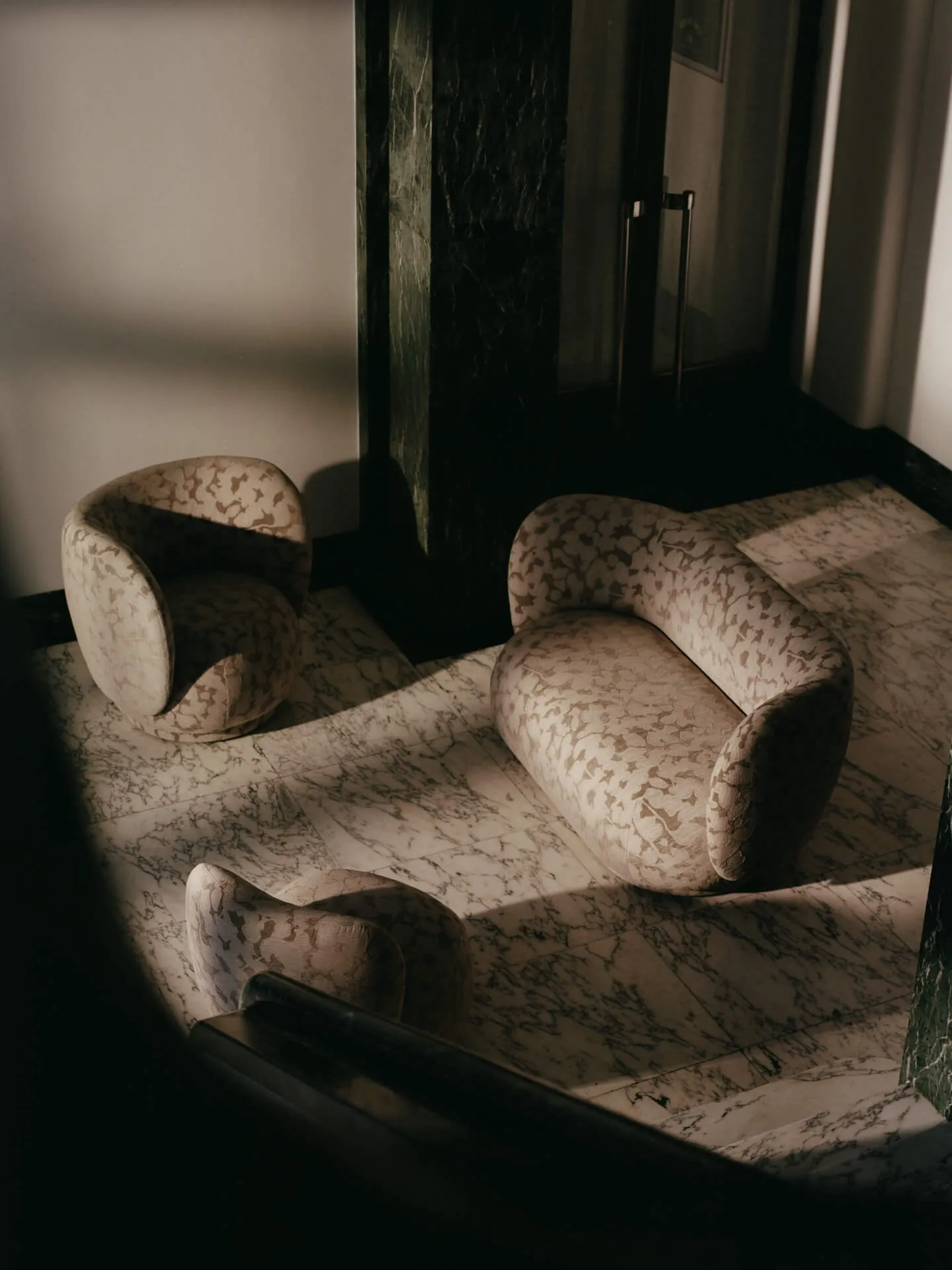 Rico lounge chair πολυθρόνα swivel, Cilla-Taupe Ferm Living