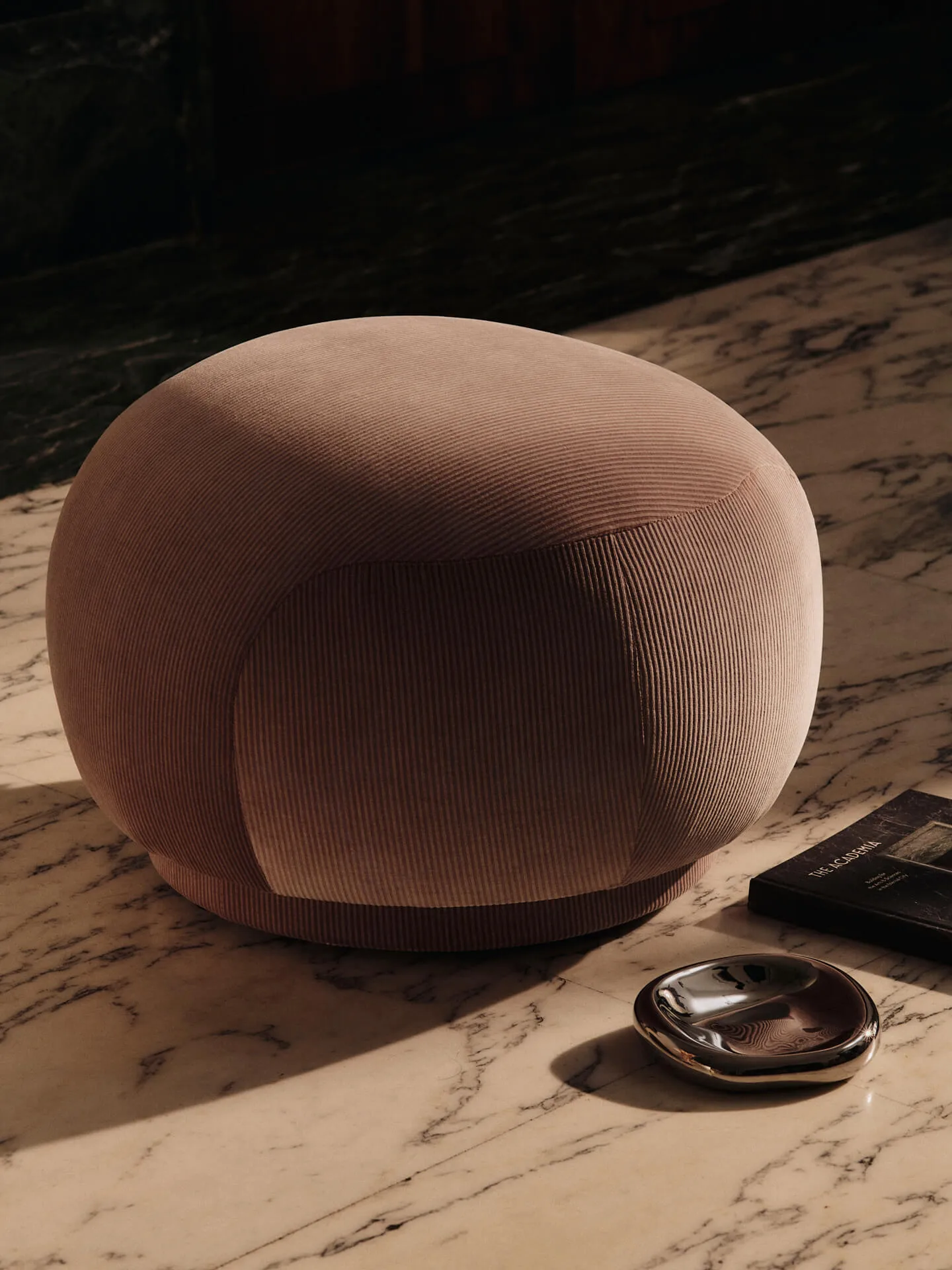 Rico pouf σκαμπό / πουφ, Devoré Velvet-blush Ferm Living