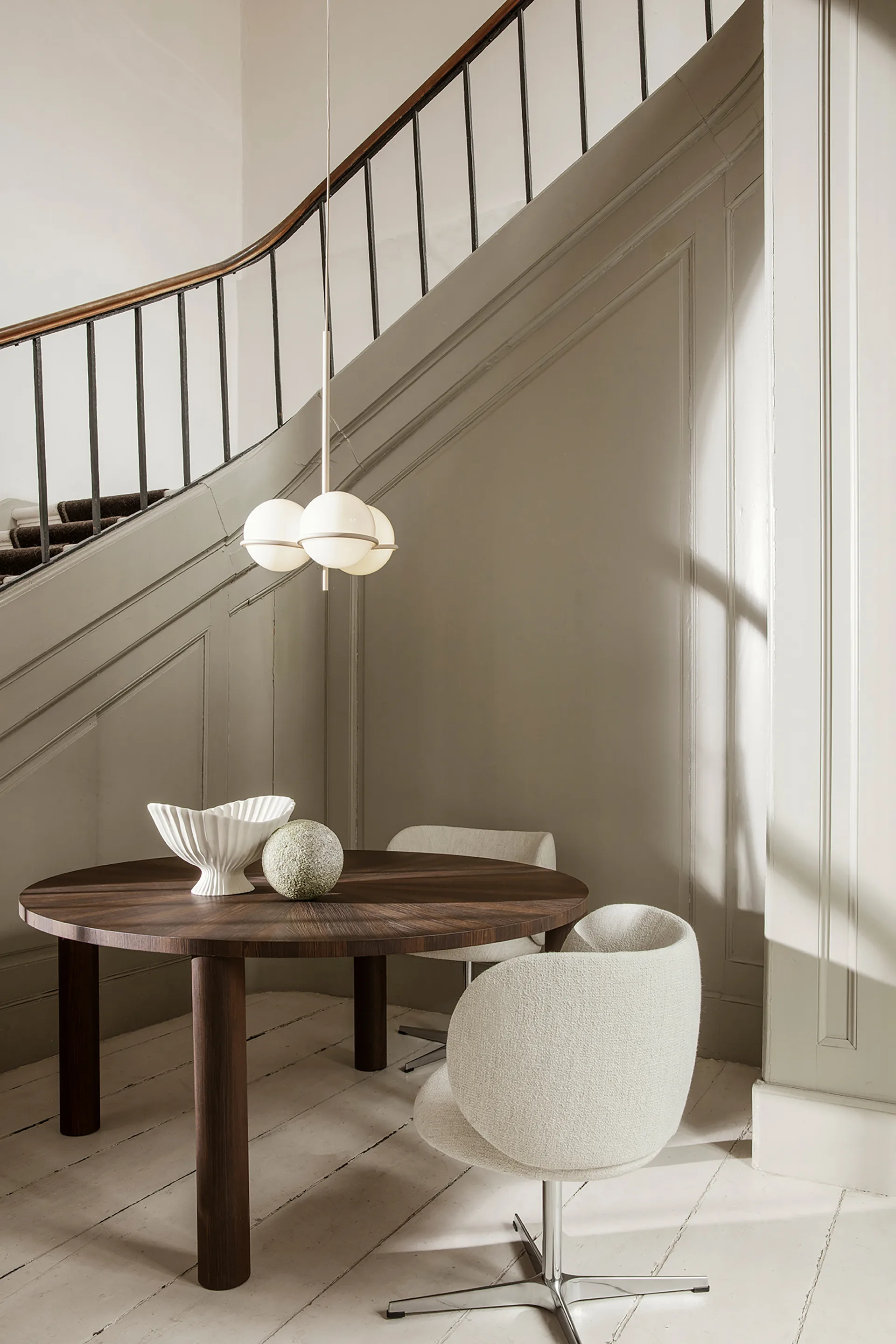 Rico swivel καρέκλα τραπεζαρίας - bouclé, Off-white Ferm Living