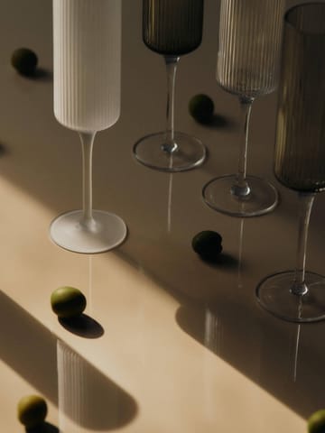 Ripple Champagne flutes ποτήρια σαμπάνιας 15 cl 2-pack - Clear - Ferm Living