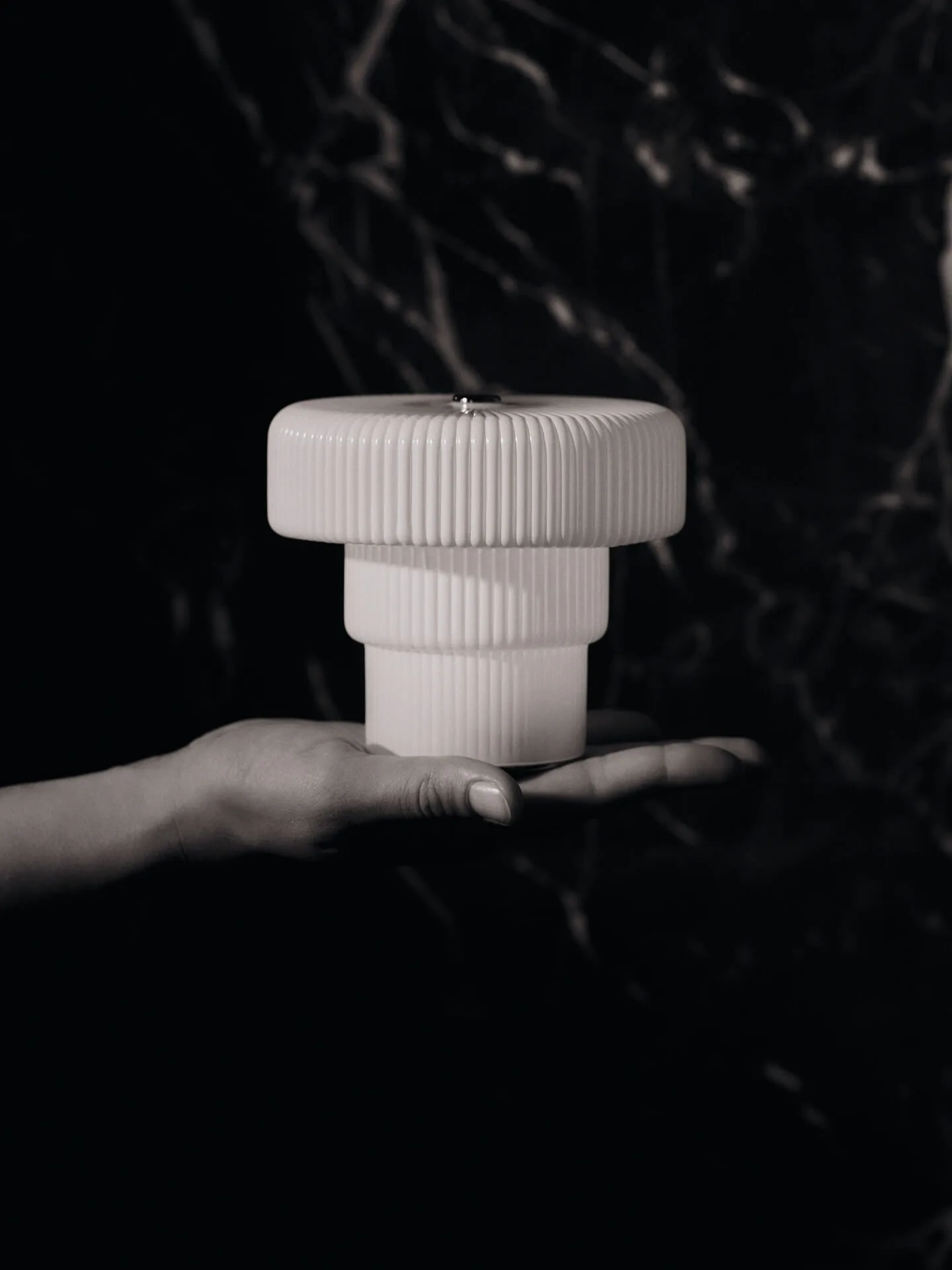 Rivan display βιβλιοθήκη, White, 10 cm Ferm Living