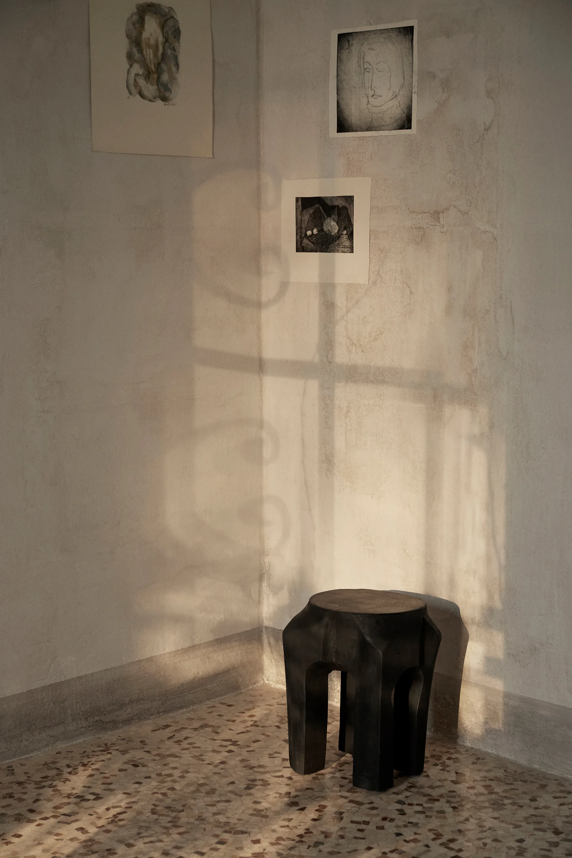 Root σκαμπό Ø30x40 εκ, Black stained Ferm Living