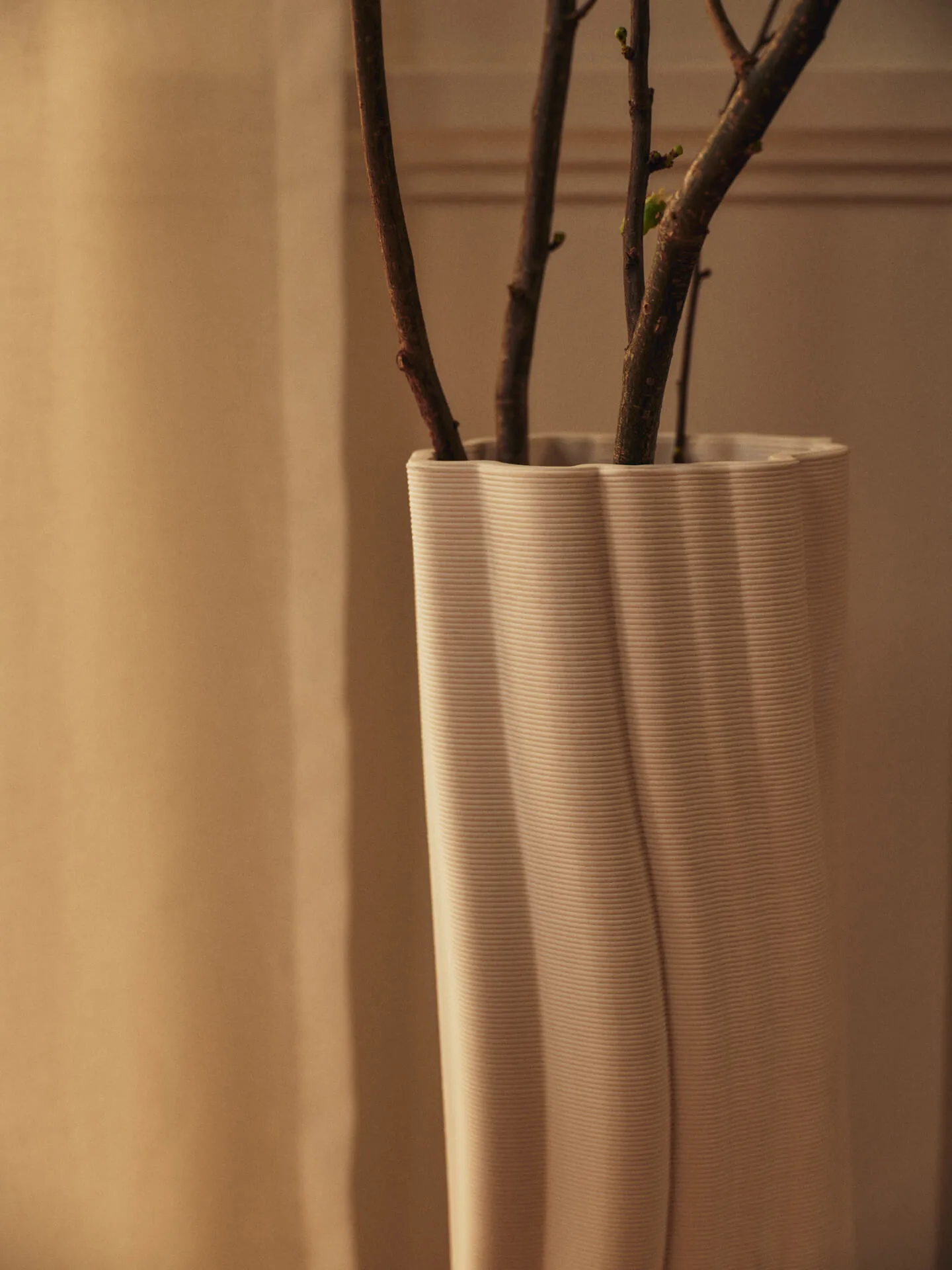 Βάζο δαπέδου Rylith, Off-white, 70 εκ. Ferm Living