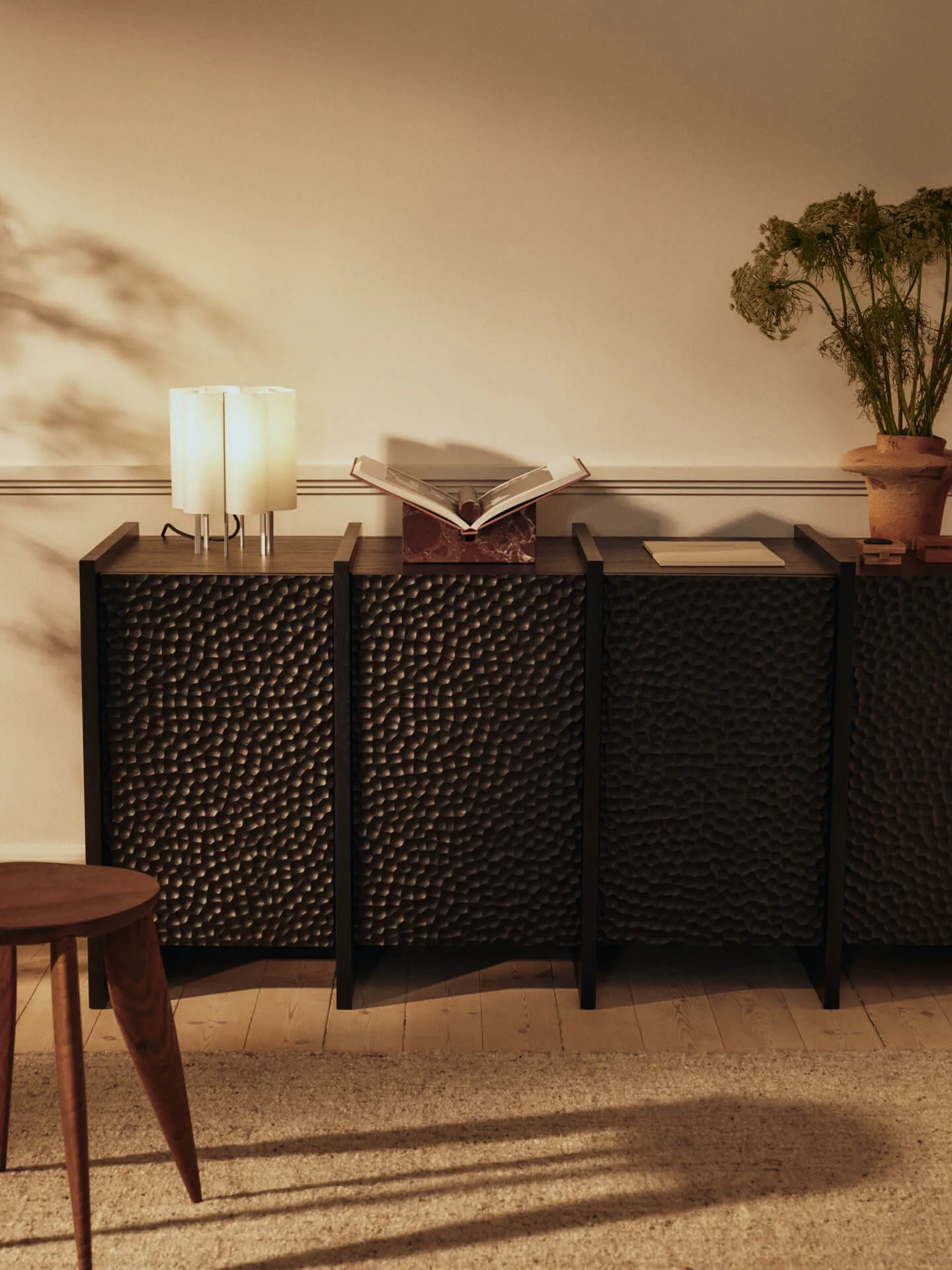 Scarni μπουφές, Μαυροβαμμένη βελανιδιά, 163x50x74 εκ. Ferm Living