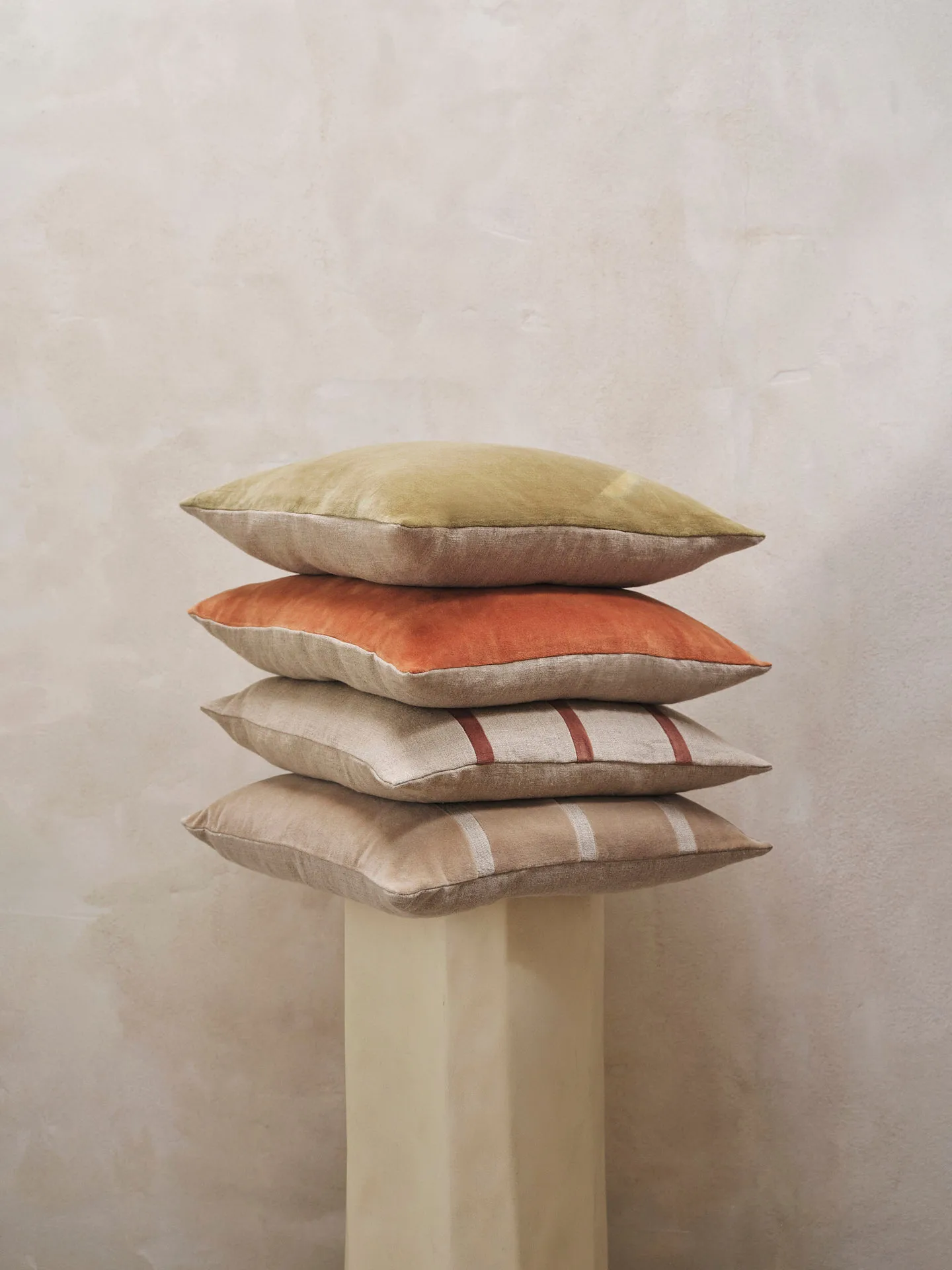 Senti Stripe μαξιλάρι 50x50 cm, Dark sand-linen Ferm Living