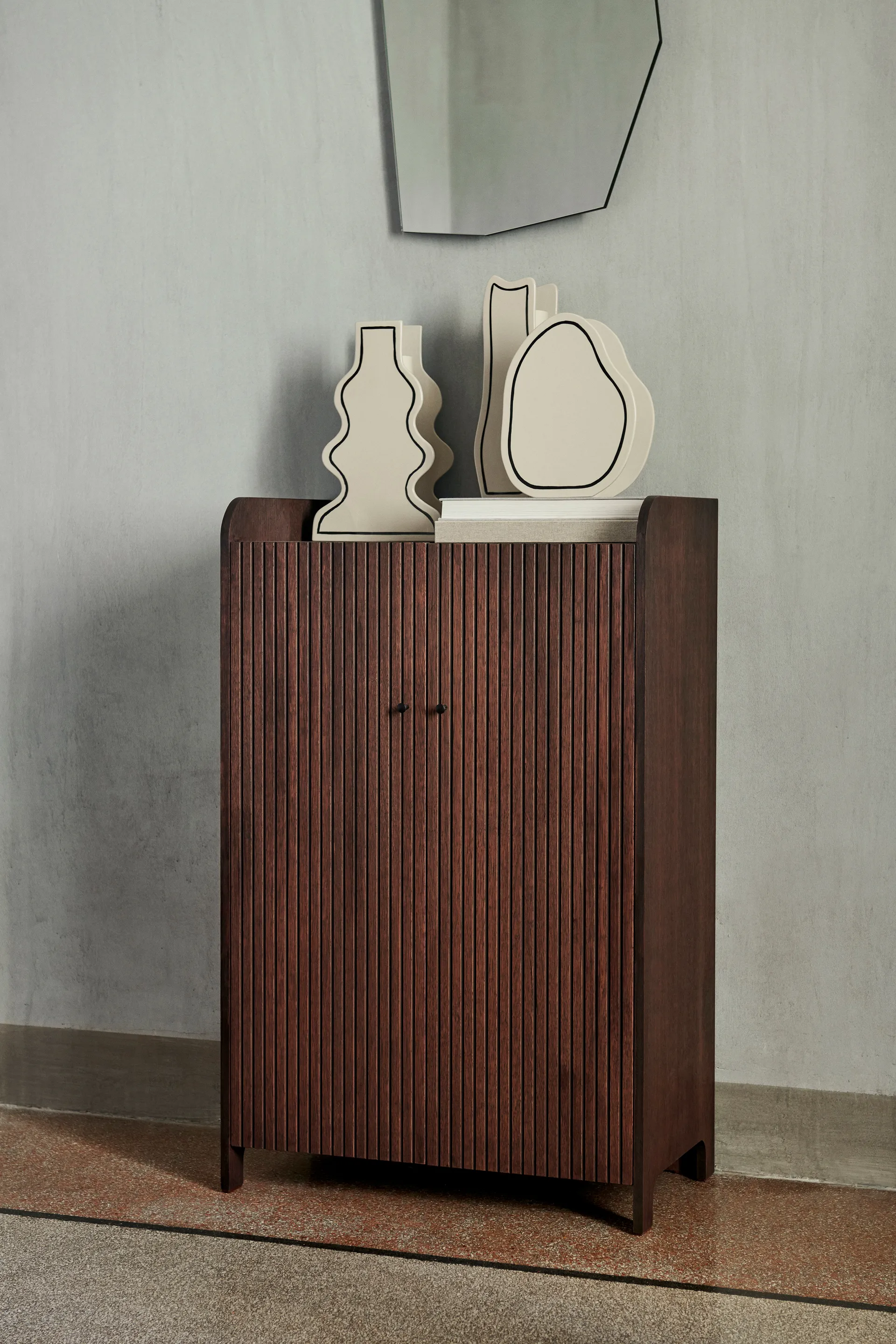 Sill Low ντουλάπι, Dark stained oak Ferm Living