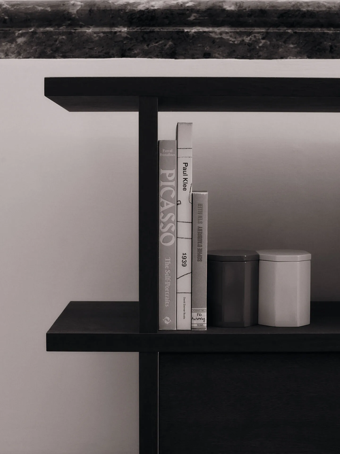 Slope παγκάκι με αποθηκευτικό χώρο 75x38x51 εκ., Dark Stained Ferm Living