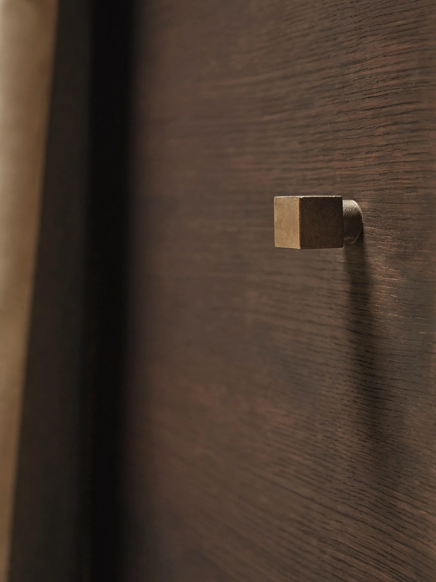 Square γάντζος small, Casted brass Ferm Living