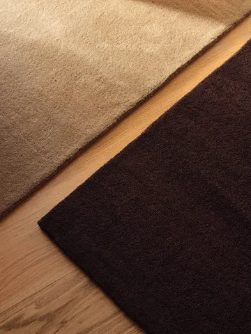 Stille tufted χαλί - Dark pecan, 160x250 εκ. - Ferm Living