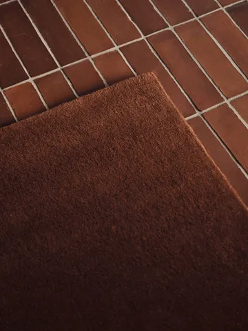Stille tufted χαλί - Red brown, 80x200 εκ. - Ferm Living