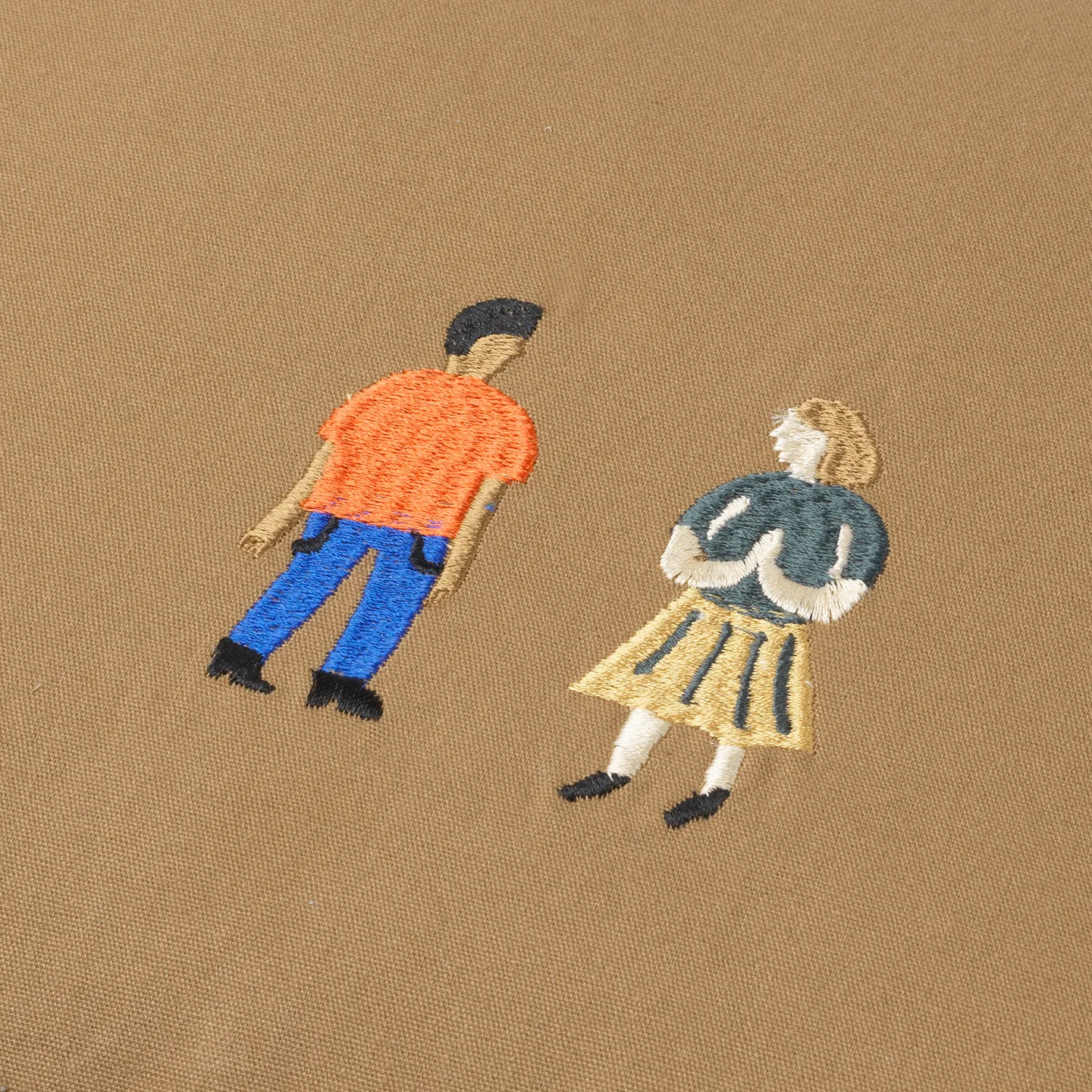 The Park μαξιλάρι 40x60 cm, καφέ φύκια Ferm Living