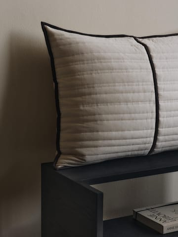 Vari quilted μαξιλάρι 60x80 cm - Natural-dark chocolate - Ferm Living