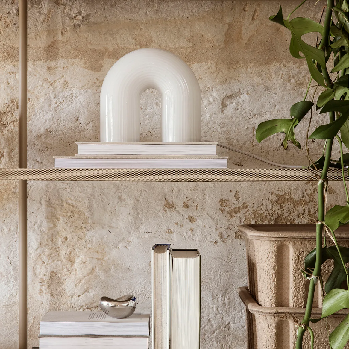 Vuelta επιτραπέζιο φωτιστικό, λευκό Ferm Living