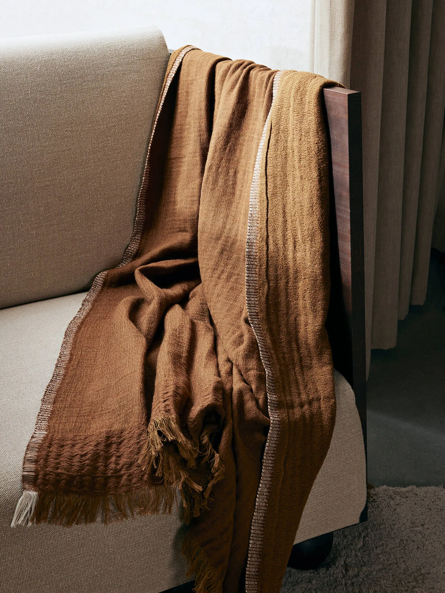 Weaver ριχτάρι 120x170 cm, Ζάχαρη Φύκια Ferm Living