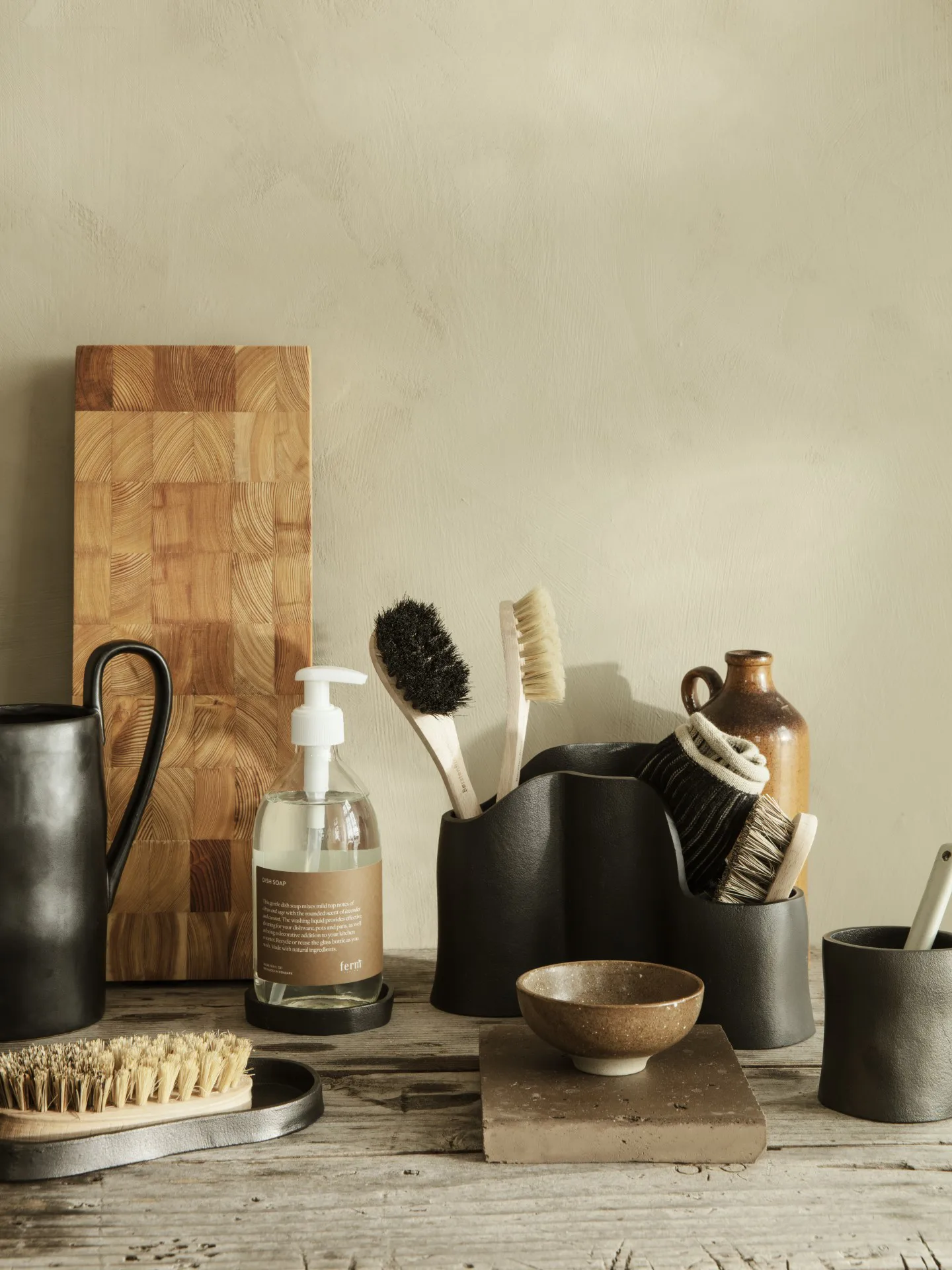 Yama οβάλ δίσκος 9,5x19 cm, Μαυρισμένο αλουμίνιο Ferm Living