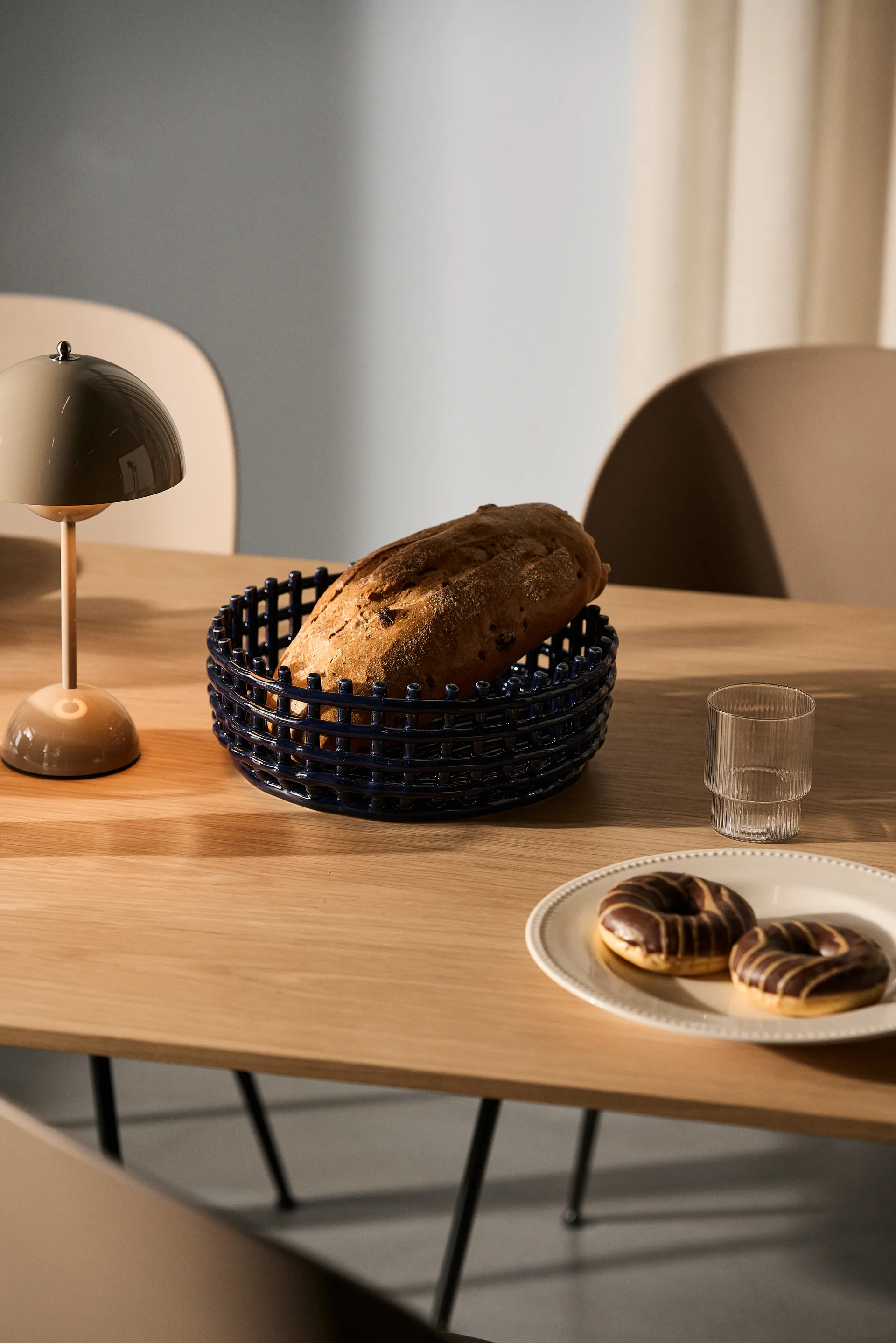 Πλεκτό κεραμικό μπολ, μπλε Ferm Living