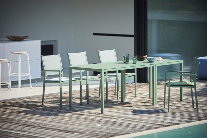 Aria επεκτεινόμενη τραπέζαρια 140-200 cm, Sage green Fiam