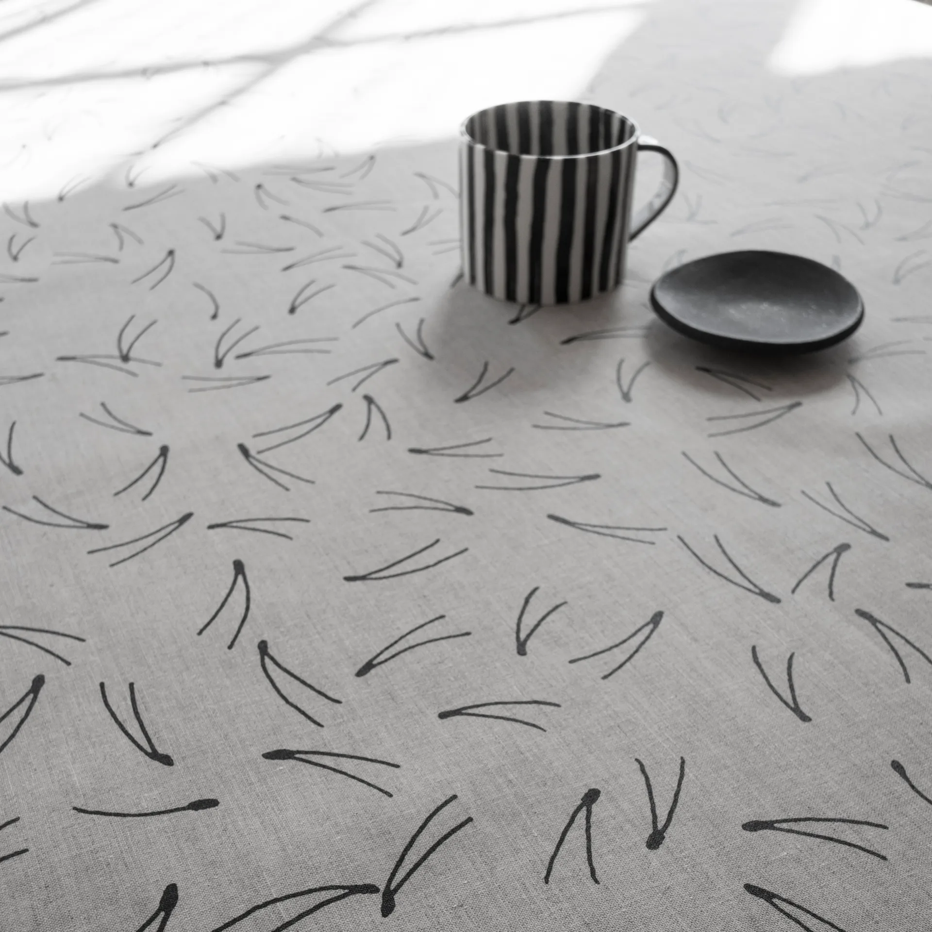 Barr μουσαμάς, μαύρο-φυσικό Fine Little Day