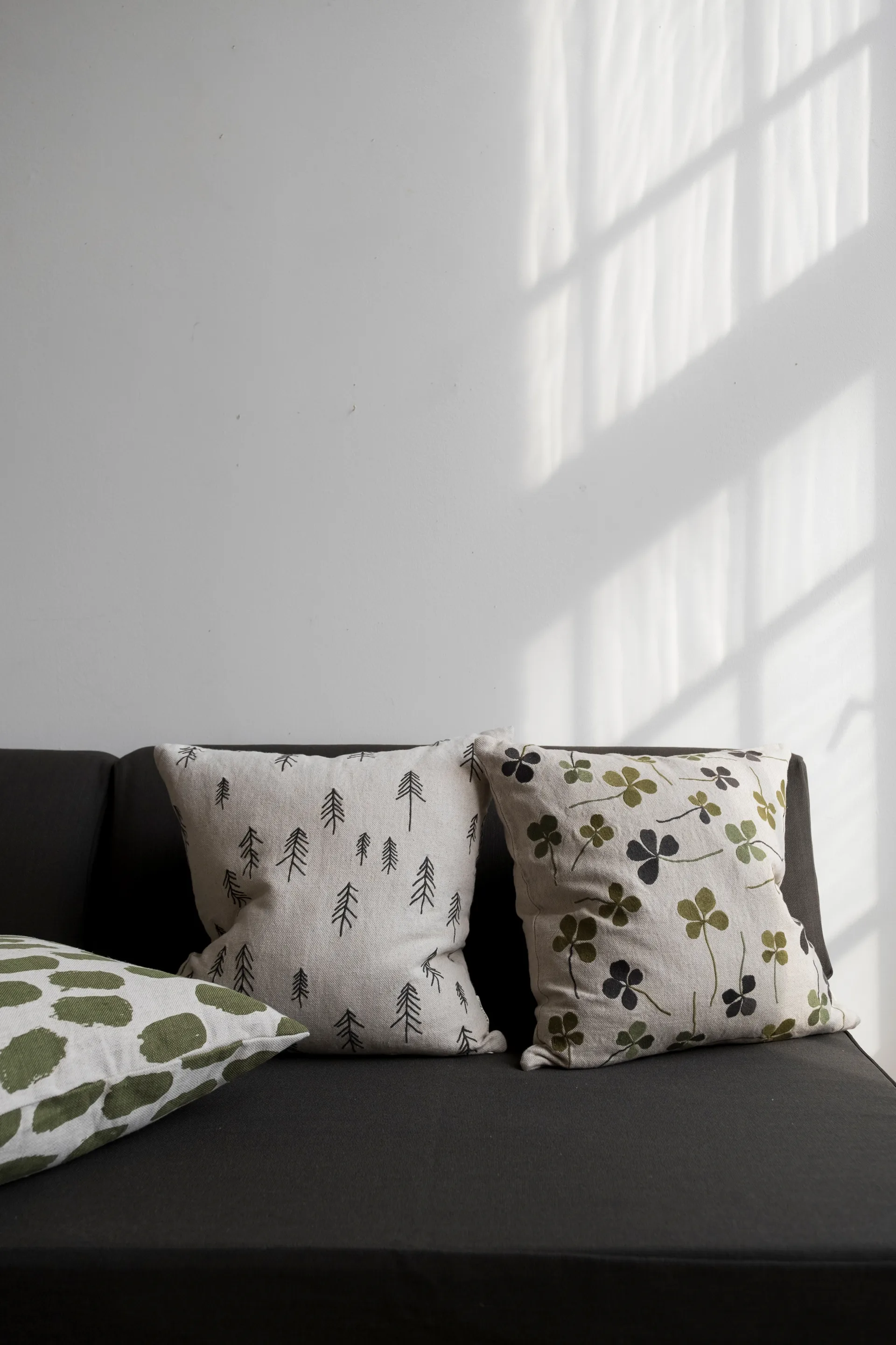 Clover μαξιλαροθήκη 48x48 cm, Πράσινο-φυσικό Fine Little Day