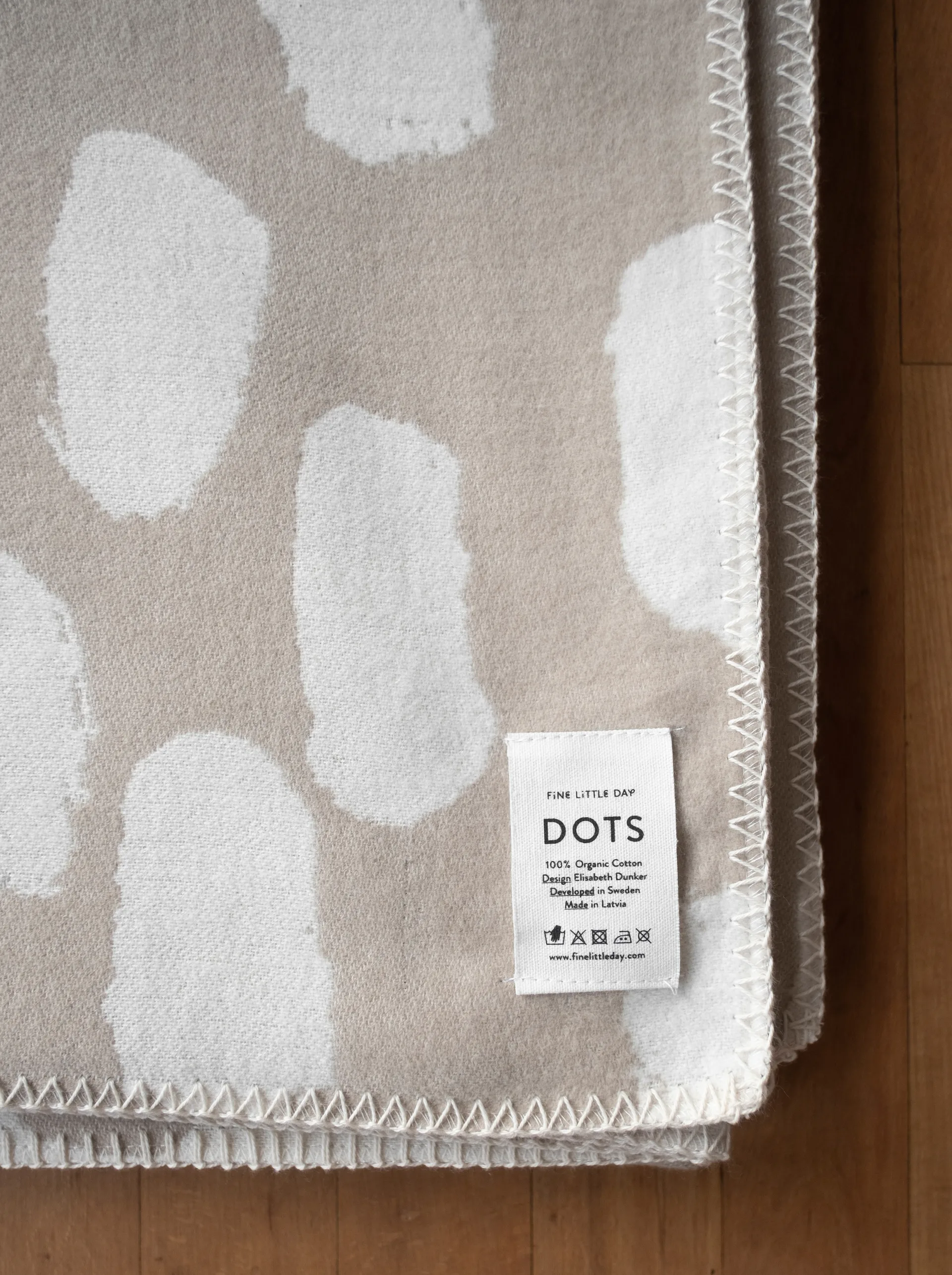Dots ριχτάρι 140x180 cm, Μπεζ Fine Little Day