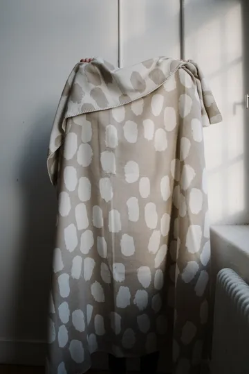 Dots ριχτάρι 140x180 cm - Μπεζ - Fine Little Day