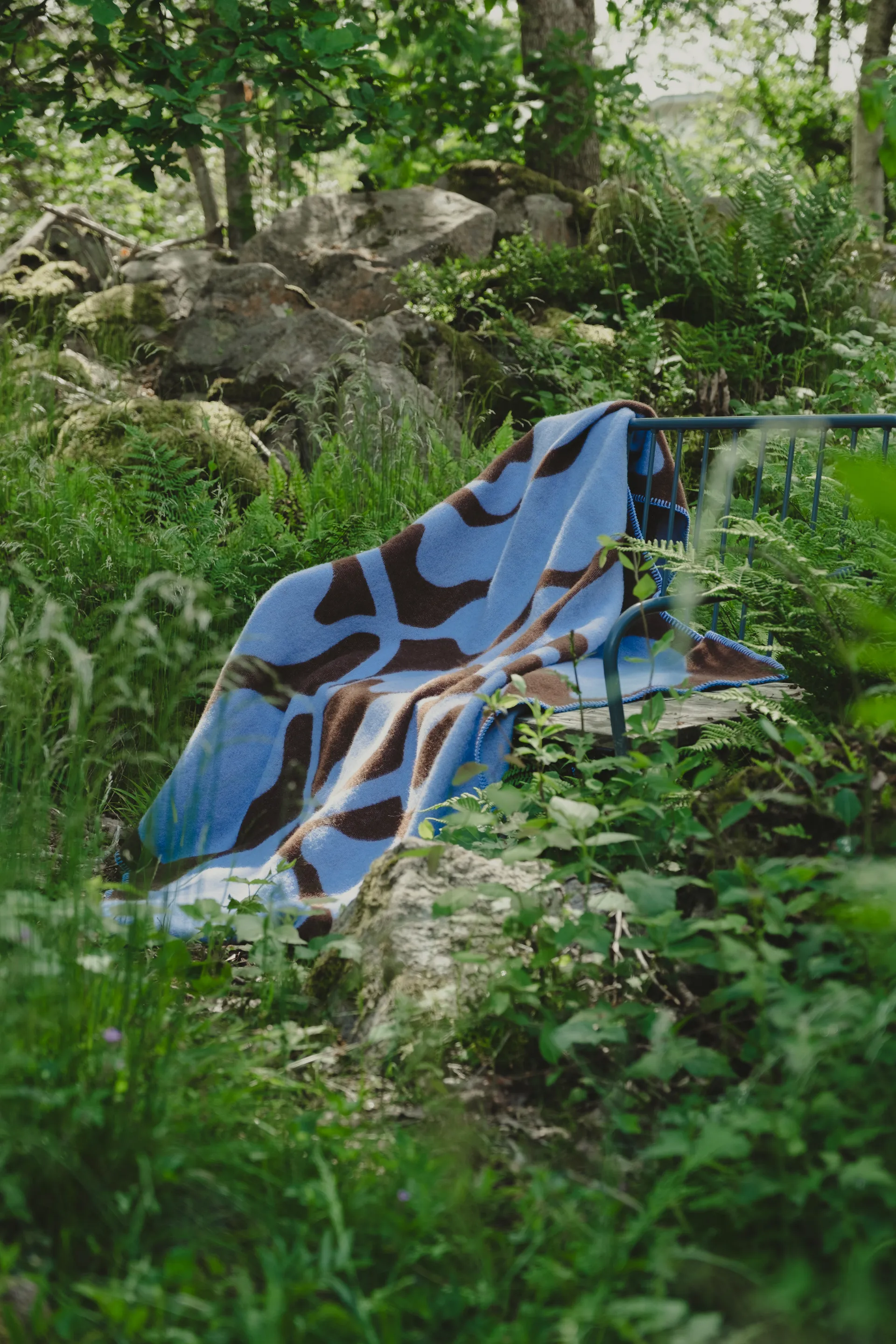 Leaves κουβέρτα 130x180 εκ., Blue-brown Fine Little Day