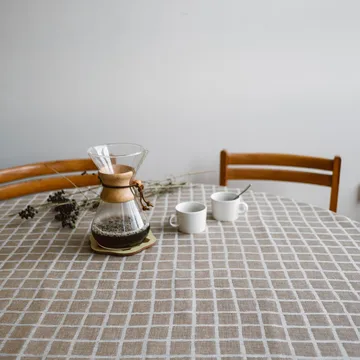 Rutig jacquard-woven τραπέζι cloth 147x250 cm - Fine Little Day