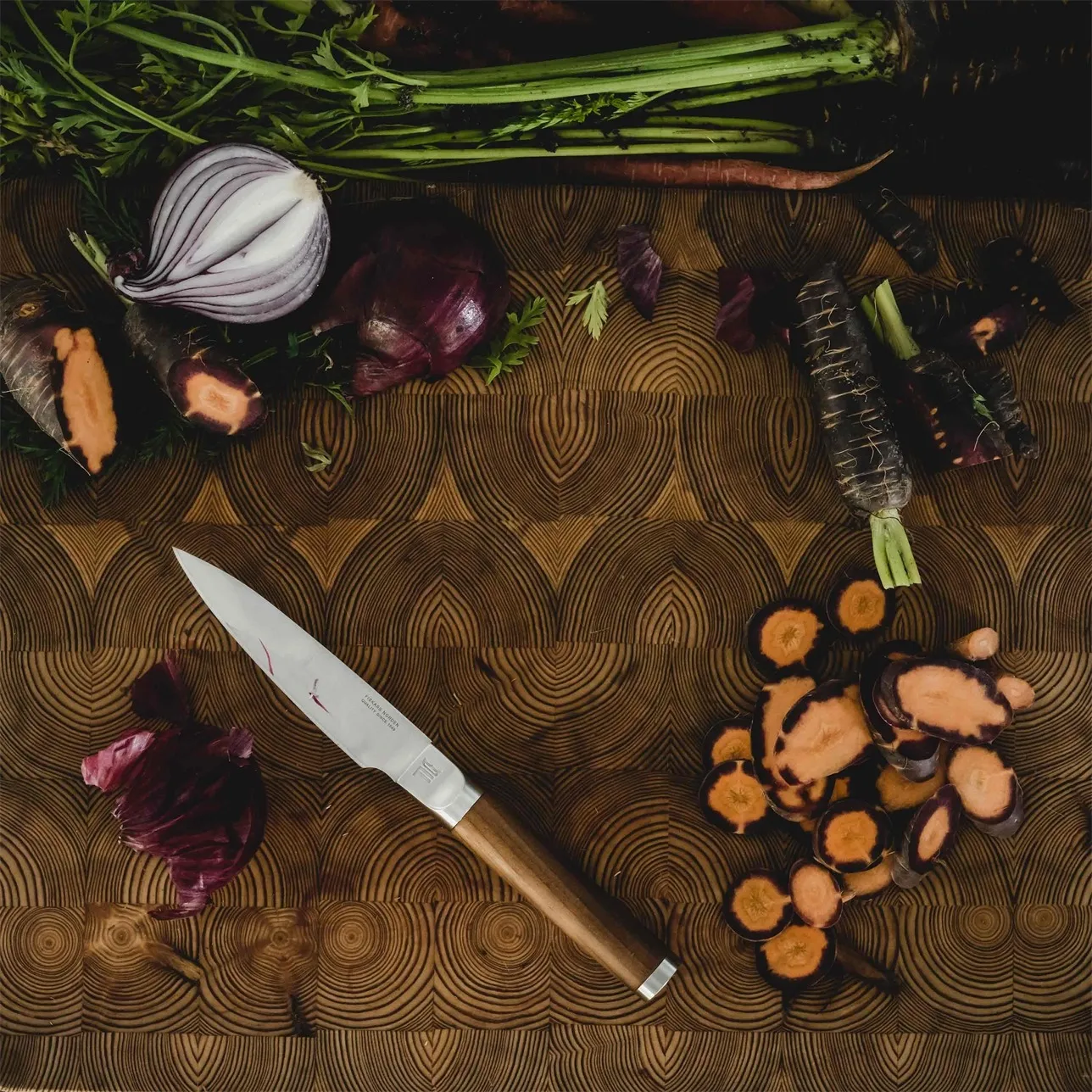 Norden μαχαίρι σεφ + μαχαίρι λαχανικών σετ μαχαιριών 2 τεμαχίων, Ανοξείδωτο ατσάλι-σημύδα Fiskars