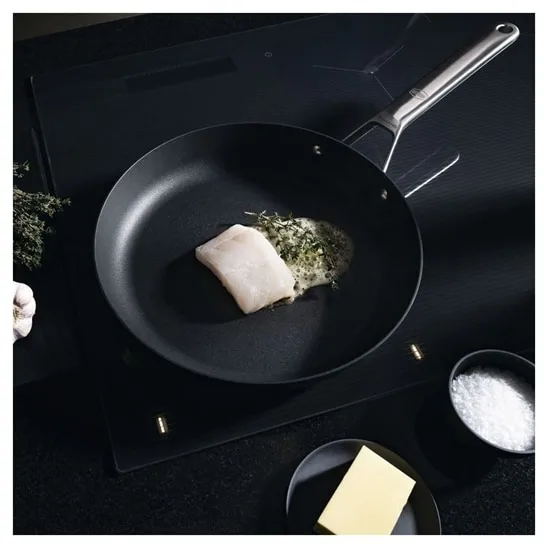 Taiten τηγάνι, 28 cm Fiskars