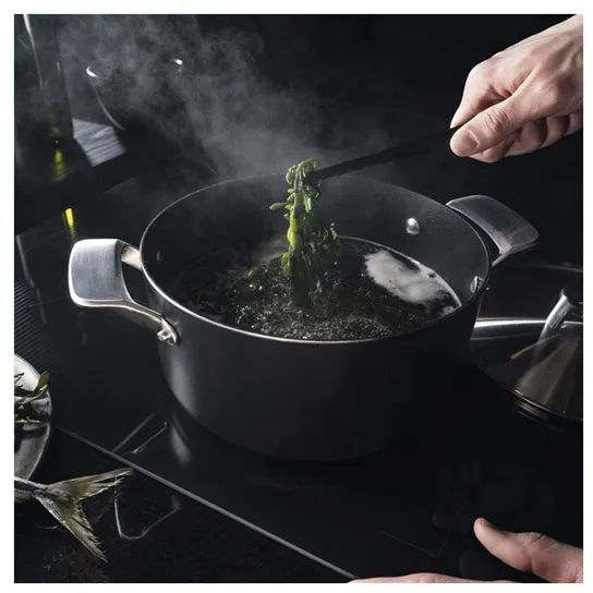 Taiten κατσαρόλα με καπάκι 3,5 l, Μαύρο Fiskars