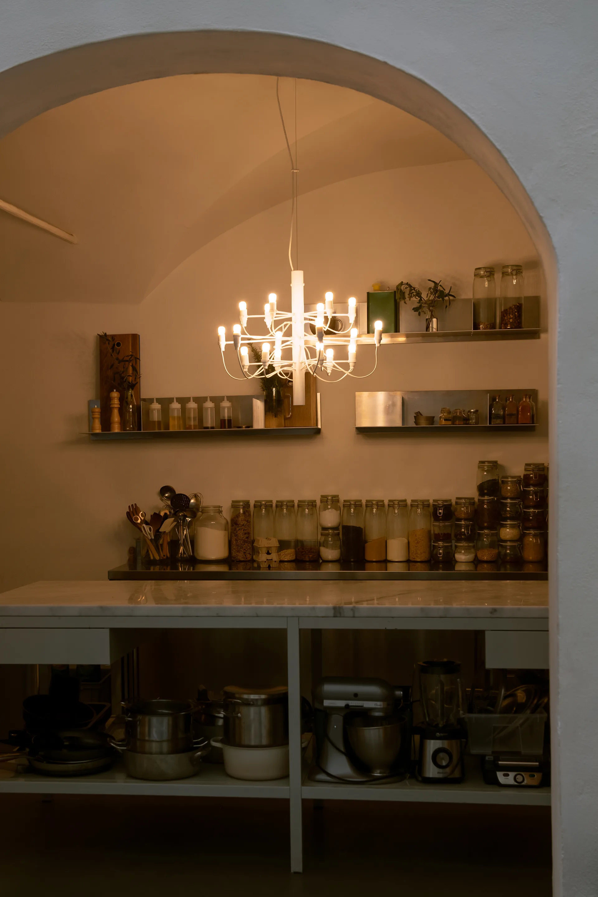 2097 Sarfatti πολυέλαιος, Ματ λευκό 18 λαμπτήρες Flos