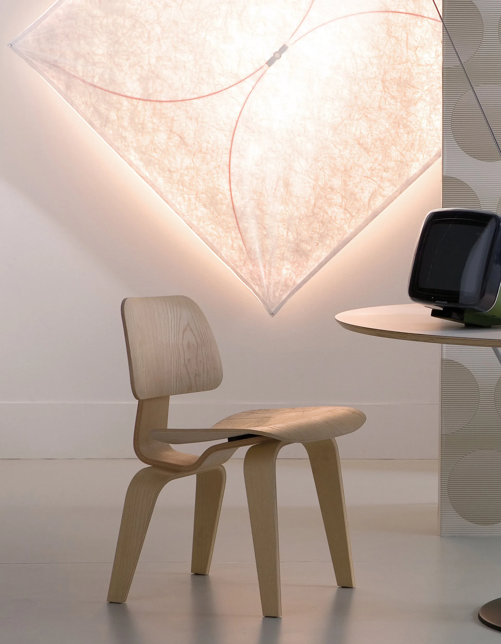 Ariette 2 φωτιστικό τοίχου, Λευκό-textilduk/steel βάσει Flos