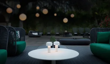 Bellhop φορητό επιτραπέζιο φωτιστικό - White - Flos