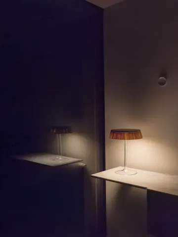 Bon Jour T επιτραπέζιο φωτιστικό - Καπνιστό γκρι-mattkromad κορυφή - Flos