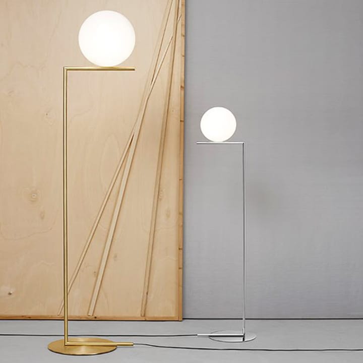 IC lights F1 φωτιστικό δαπέδου, Βουρτσισμένο ορείχαλκο-opal Flos