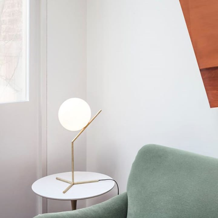 IC lights T1 low επιτραπέζιο φωτιστικό, Μαύρο-opal Flos