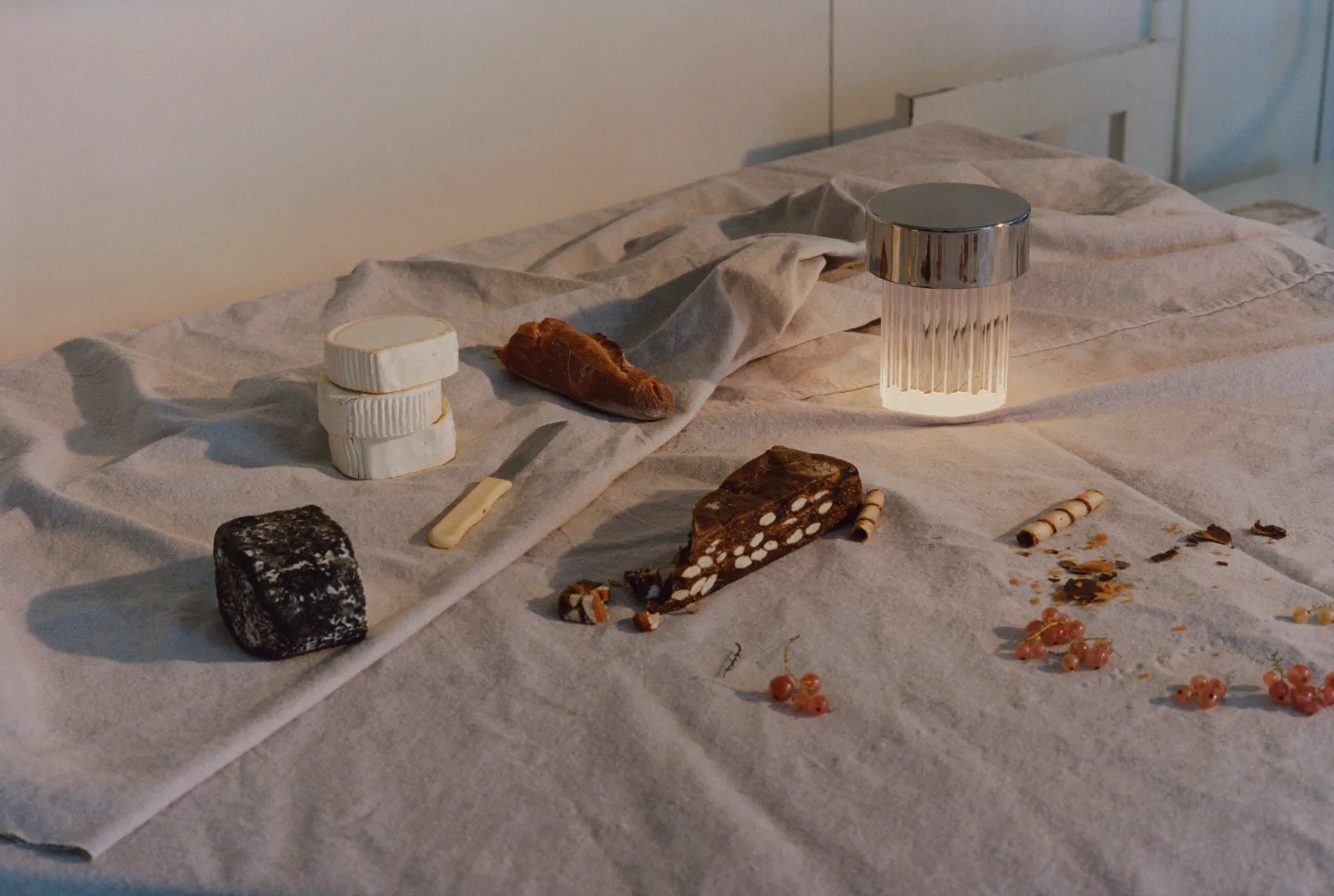 Last Order Fluted IP55 επιτραπέζιο φωτιστικό, Ανοξείδωτο ατσάλι Flos