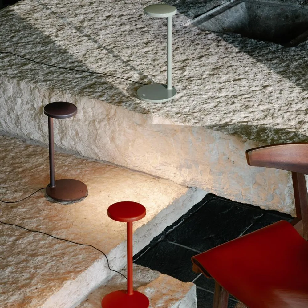 Oblique επιτραπέζιο φωτιστικό, Γκρι Flos