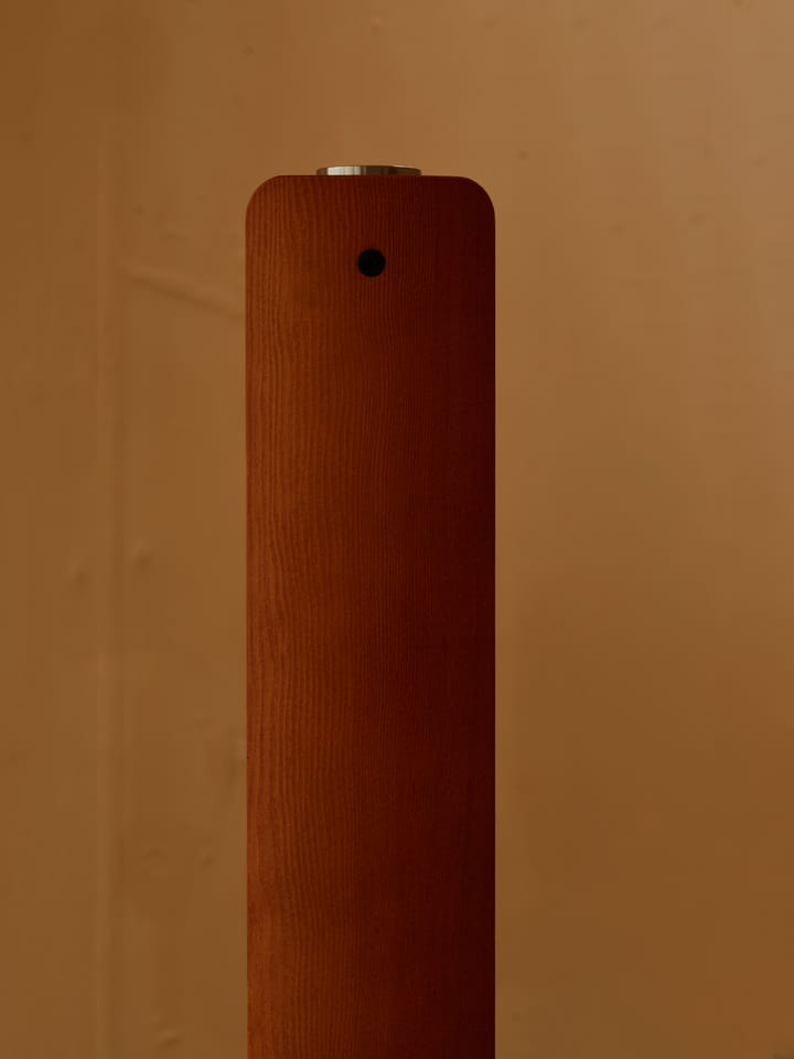 Seki-han φωτιστικό δαπέδου 226 cm, Heat treatened ash-black metal Flos