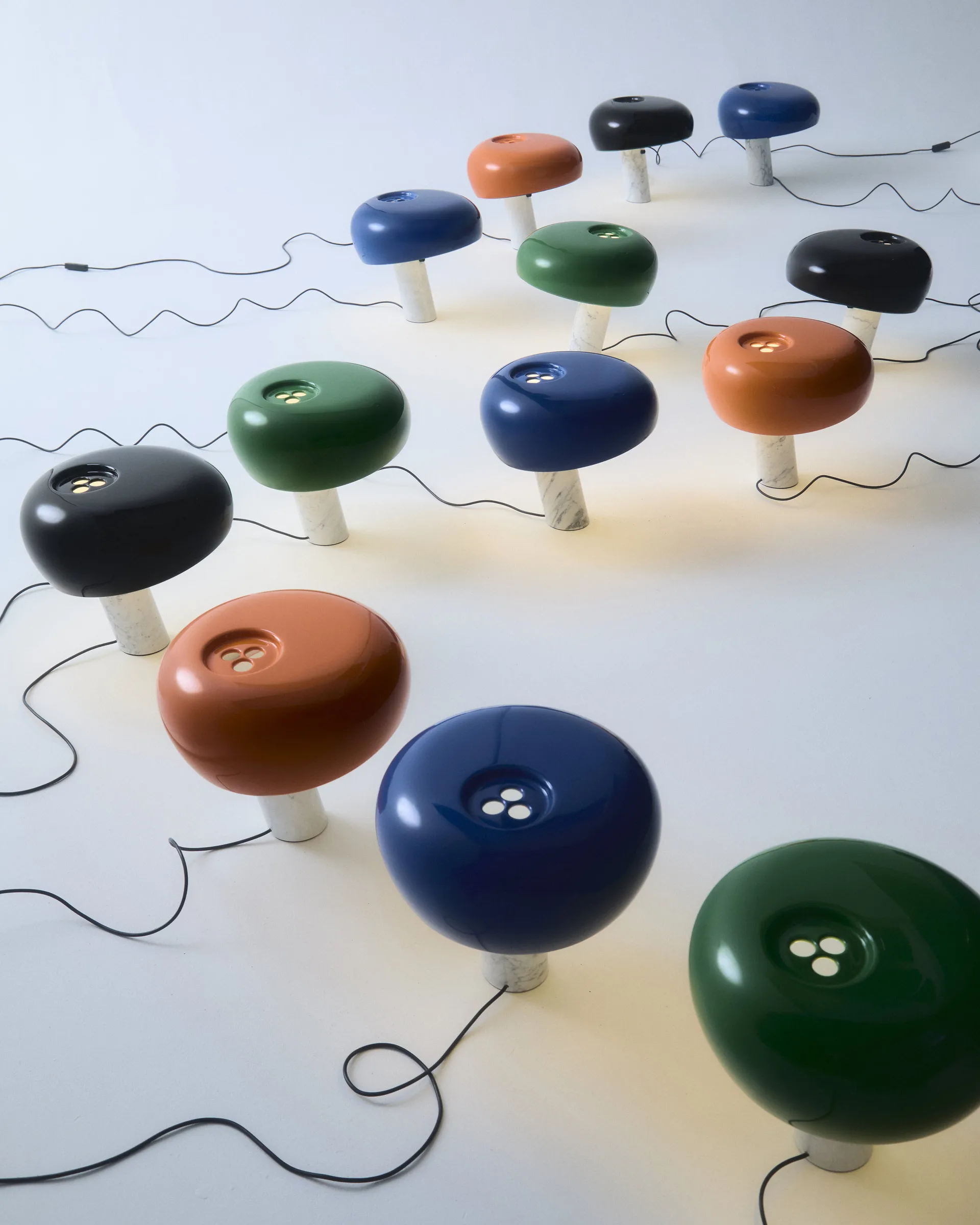 Snoopy επιτραπέζιο φωτιστικό, Orange Flos