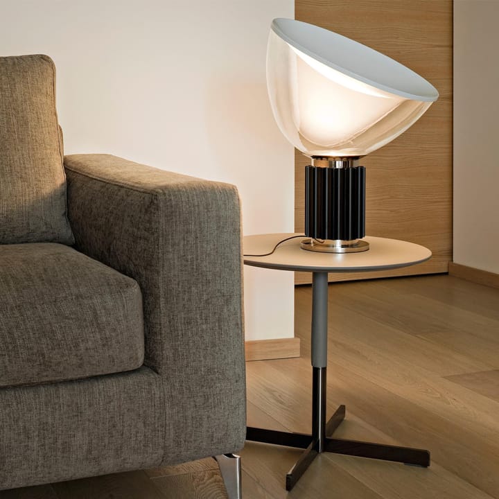 Taccia επιτραπέζιο φωτιστικό LED 64,5 cm, Μάυρο Flos