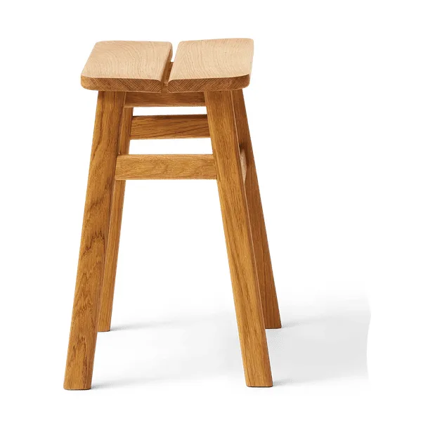 Angle Standard στρογγυλό σκαμπό 45 cm, Βελανιδιά, Ø32x46 cm Form & Refine
