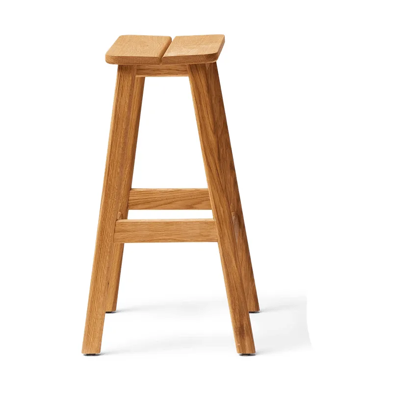 Angle Standard σκαμπό μπαρ 65 cm, Βελανιδιά Form & Refine