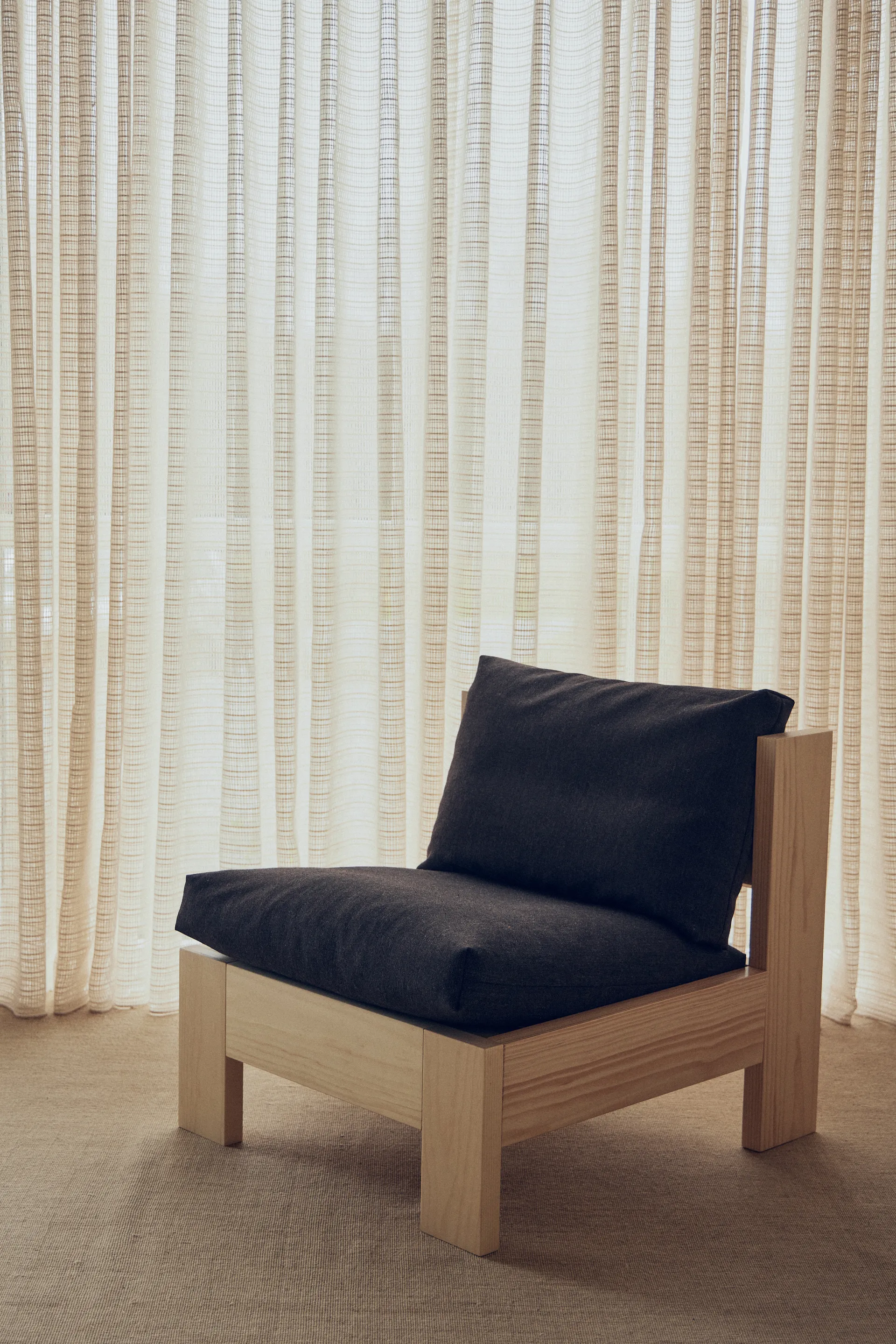 Icon πολυθρόνα lounge, Technicolor 0370-furu Form & Refine
